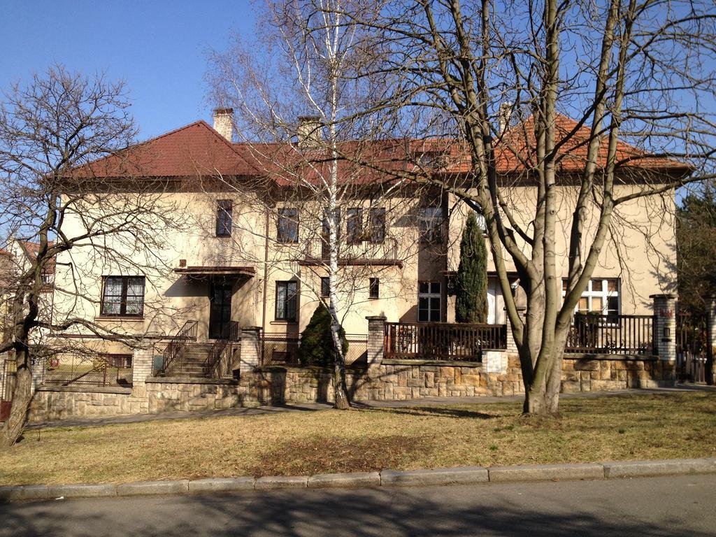 Villa Adam Prague Luaran gambar